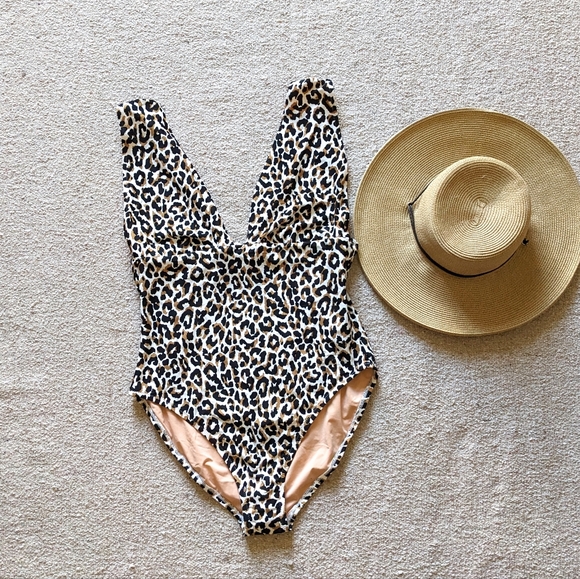 Sold! J. Crew NWT Cheetah V Neck Plunge Swimsuit - Picture 6 of 12